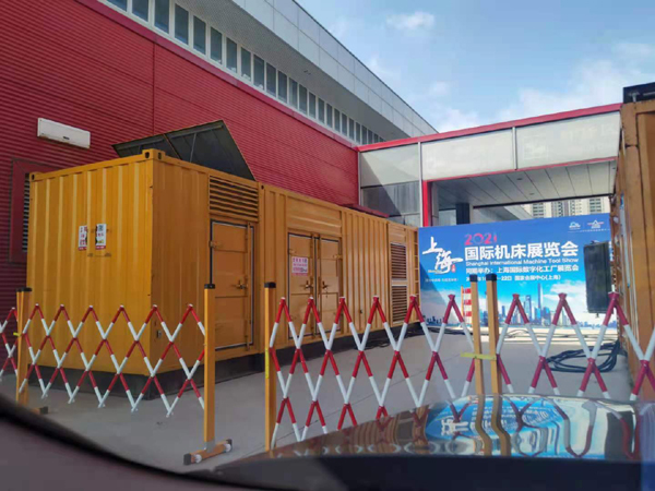 舞阳发电车出租-发电机无电压或电压太低怎么办？